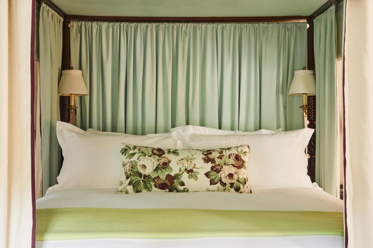 The Mayflower Inn & Spa, Auberge Resorts Collection Washington Extérieur photo
