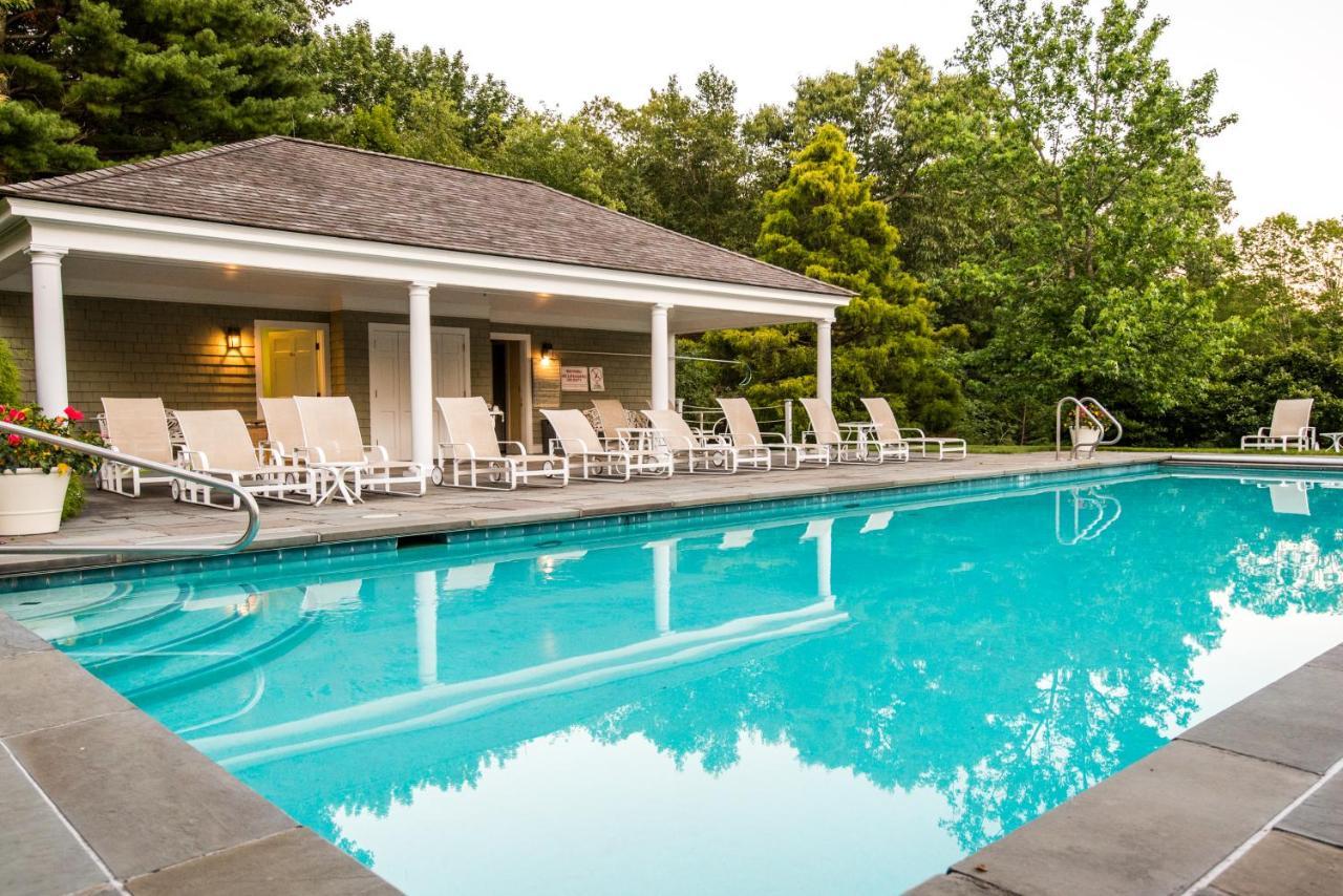 The Mayflower Inn & Spa, Auberge Resorts Collection Washington Extérieur photo